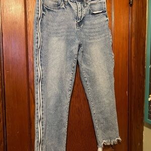 Wild Fable Jeans High Rise Ankle Frayed Distressed Side Zipper Detail Womens 4